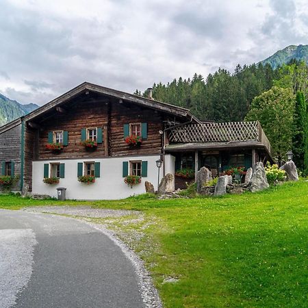 Rustic Farmhouse With Sauna In Bramberg Neukirchen am Großvenediger Εξωτερικό φωτογραφία