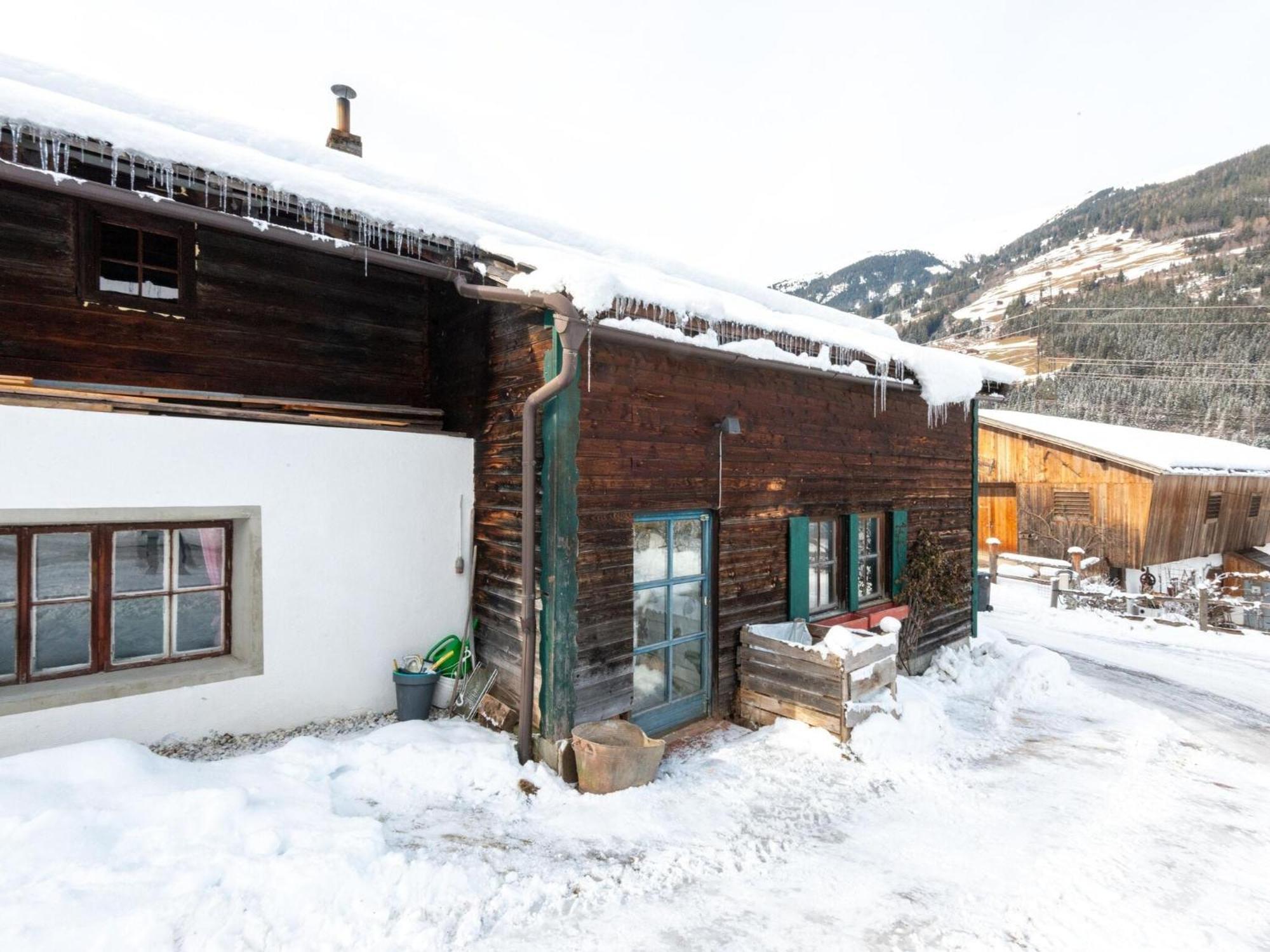 Rustic Farmhouse With Sauna In Bramberg Βίλα Neukirchen am Großvenediger Εξωτερικό φωτογραφία